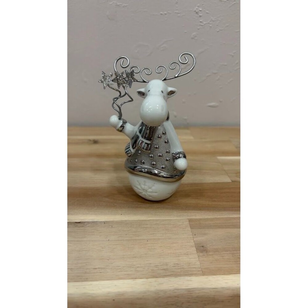 PIER 1 IMPORTS Ceramic Moose Figurine Minimalist Silver White Decor w/Box 4.5"